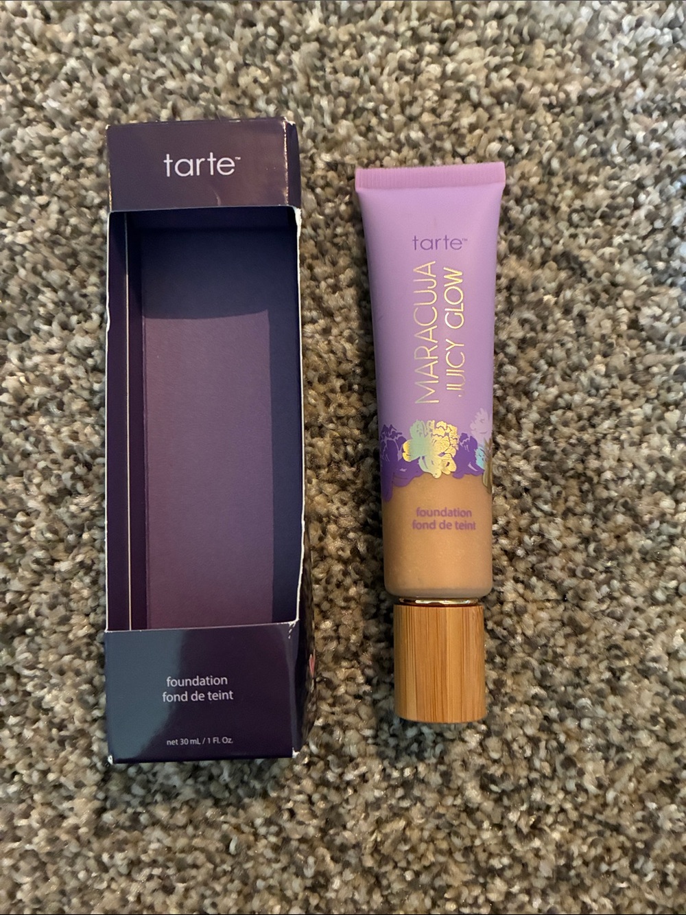 Tarte Maracuja Juicy Glow Foundation 24N Light Neutral